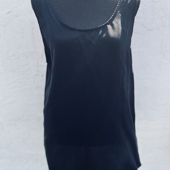 Authentic ZIMMERMAN Black 100% Silk sleeveless cami "M"   This top is perfect. - Picture 6 of 7